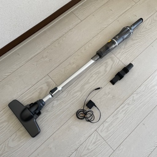 ハンディ掃除機