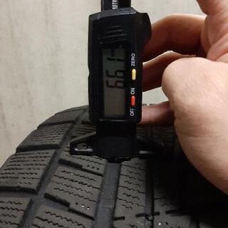 ブリジストンのスタッドレス　REVO GZ　2本の画像