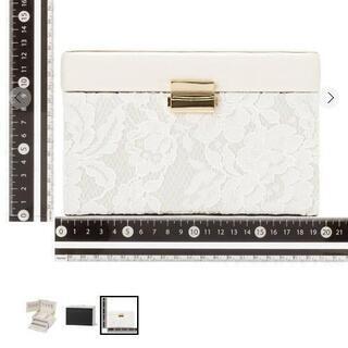 新品未使用　Francfranc　

レース ジュエリーボックス S アイボリー

の画像
