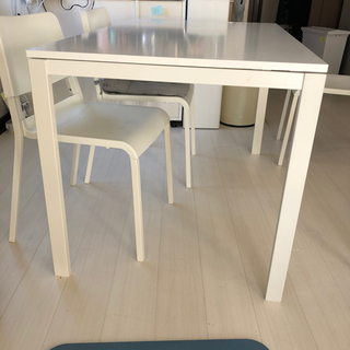 IKEA MELLTORP ダイニングテーブルチェアセットの画像