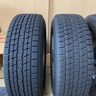 スタッドレスタイヤ 225/65R17