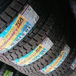 205/65R15 アイスナビ タイヤ