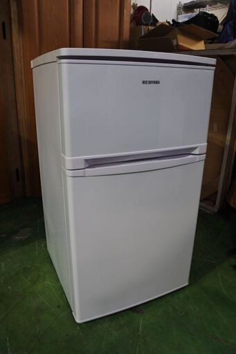 アイリスオーヤマ 19年式 AF81-W 81L 冷蔵庫 単身サイズ エリア格安配達 10*23