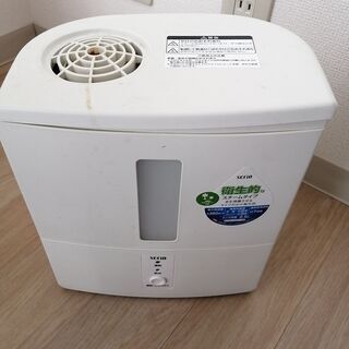 加湿器　無料　あげます　（山善　スチーム式加湿器  2013年製）