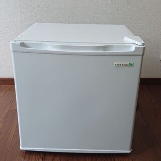 ミニ冷蔵庫(中古・美品)☆2018年式