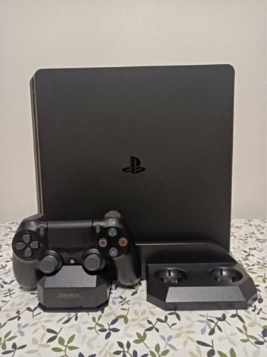 値下げ！！PlayStation4 ジェットブラック1TB CUH-2000 ファン付スタンド付‼︎