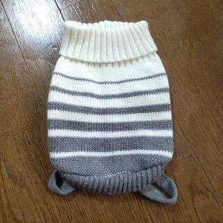 小型犬用、服の画像