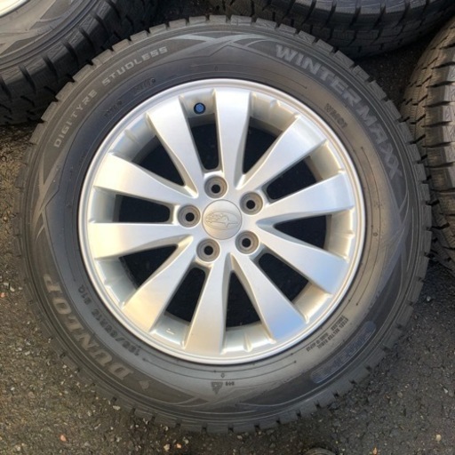 【取引終了しました】まだまだバリ溝！ウインターMAX 01、195/65R 15とスバル純正アルミのセット