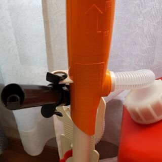 お取引中　灯油タンク　灯油用の電動式ポンプ　これは、便利!の画像