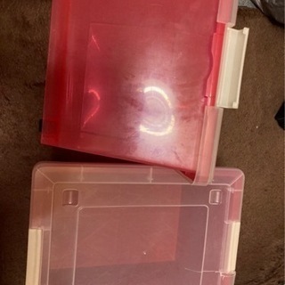 キャスター付き深型赤2＋CDラック青2の画像