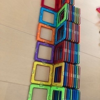 取引者決定【知育玩具】マグフォーマーの画像