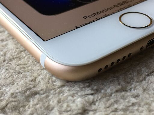 iphone7 32GB gold バッテリー100% SIMフリー　docomo 新品同様