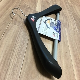 新品　F-Fit ハンガー　LL  52㎝　6本　大きいサイズの画像