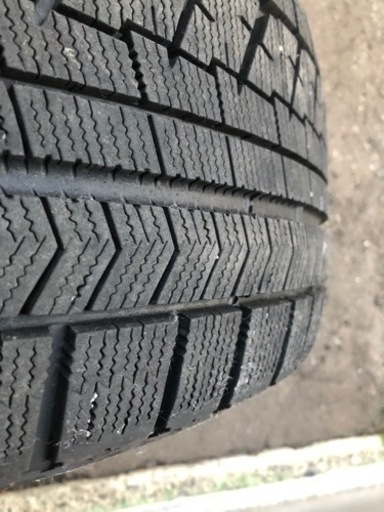 ブリジストンVRX 225/50/17 バリ溝