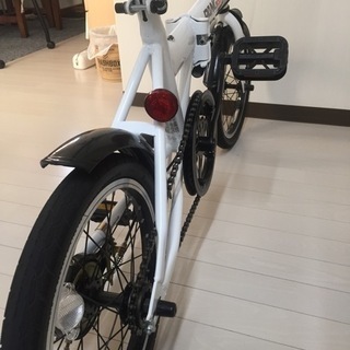 折りたたみ自転車の画像