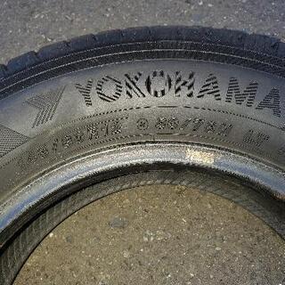 軽貨物車両におすすめ。スタッドレスタイヤ4本セット(履きつぶし)の画像