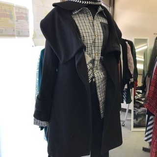 オフプライスストア　バザー　衣類セール