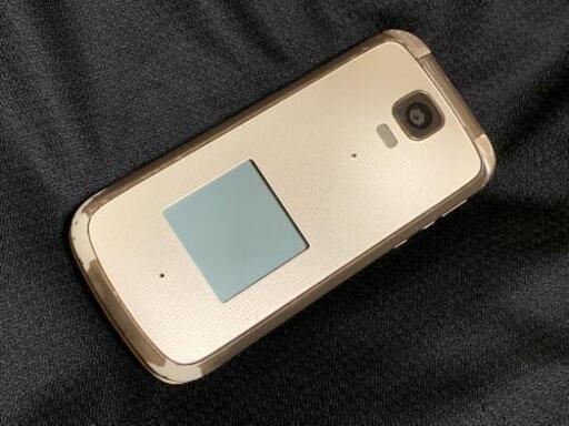auガラケーK012本体(らくらくフォン)