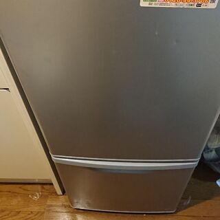 4.5キロ洗濯機、150L冷蔵庫セット