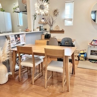 天然木　ダイニングテーブルセットの画像