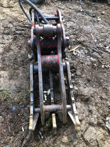 ユタニ工業製　油圧フォーク