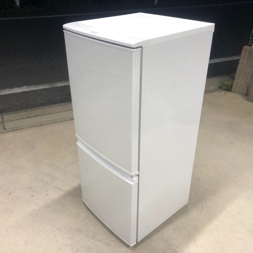 【美品】2013年製 シャープ ノンフロン冷凍冷蔵庫「SJ-14X-W」137L