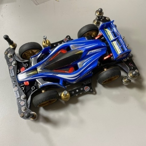 中古ミニ四駆完成車 エアロアバンテ ARシャーシ ベアリングローラー等小改造