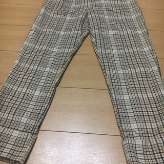 Bershkaパンツ