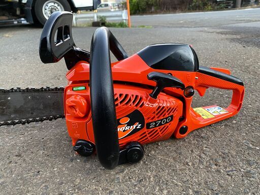 ソーチェーン新品 現物確認歓迎 初期不良対応OK 整備済　かけ易い 共立 26.9cc iスタート エンジン チェーンソー CSE2700 取説も見れる