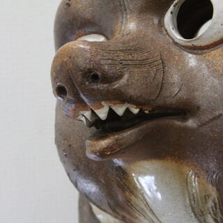 特大 時代物 信楽焼 初期 たぬき 置物 焼物 穴のあいた目 瘦せ型 牙 縁起物 笠 通帳 大きなおなか 金袋の画像