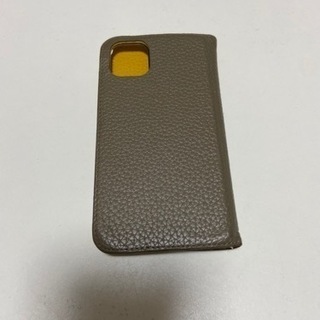 手帳型スマホケースの画像