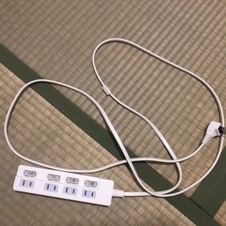 電源タップ4口 2.5m 個別スイッチ・ホコリシャッター付き