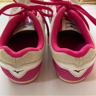 【9/1終了】MIZUNO 陸上　スパイク　23cm ピンつきの画像