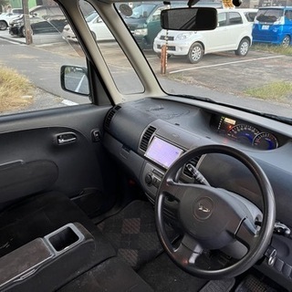 ダイハツ　タントカスタム　車　タントの画像