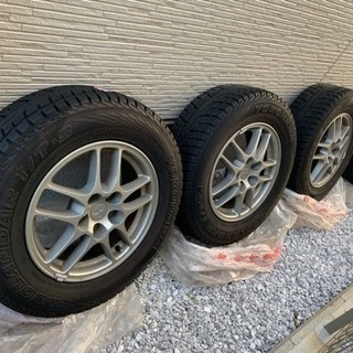 【引取決定】スタッドレス　タイヤ 　GEOLANDAR I/T-S G073 215/70R16