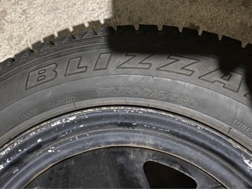 【取引中】ブリジストン 175/80R16 冬タイヤ
