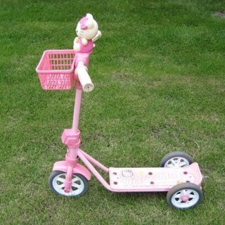 Hello Kitty キックボード ３輪