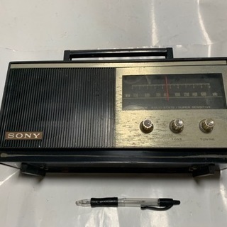 昭和レトロ、SONYトランジスタラジオの画像