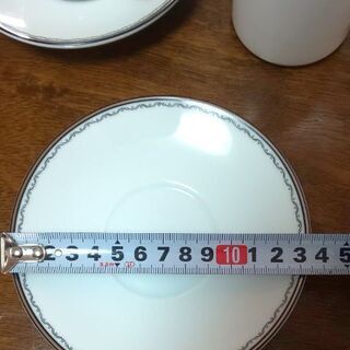 4℃カップ&ソーサーの画像