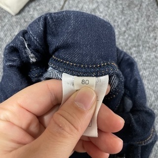 70サイズトレーナーと80サイズズボンの画像