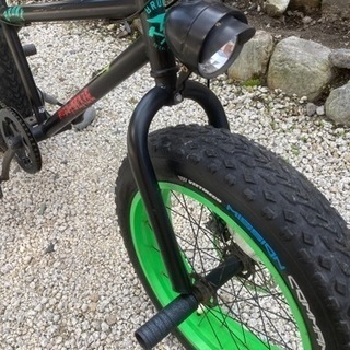 BRONXファットバイク20インチ7段変速