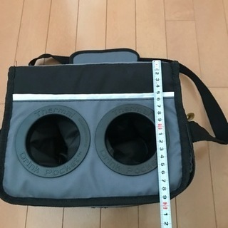 保冷機能付き　肩掛けバック（新品）の画像