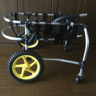 大型犬の歩行補助カートと歩行補助具