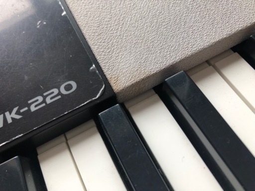 CASIO WK-220 76鍵盤 電子ピアノ