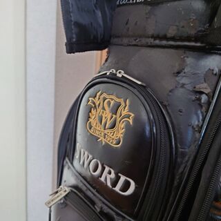 ゴルフバッグ　SWORDの画像