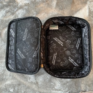 はらぺこあおむし オムツケースの画像