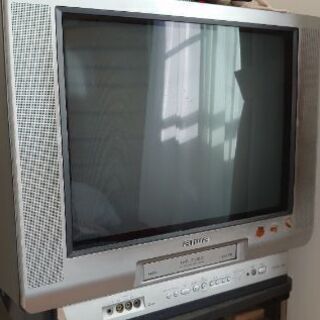 アイワ21インチブラウン管テレビデオジャンク無料であげます。