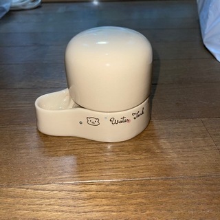 ハリネズミ用　水飲み