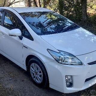 トヨタ プリウス ハイブリッド　S