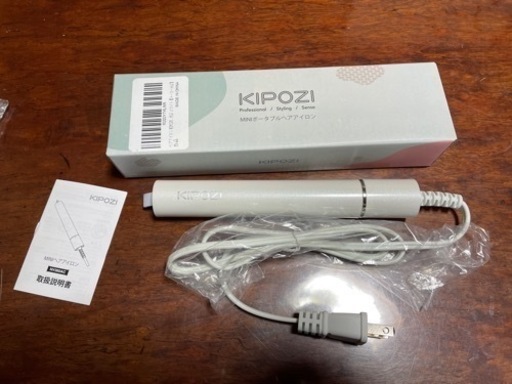 mini ポータブルヘアアイロン新品